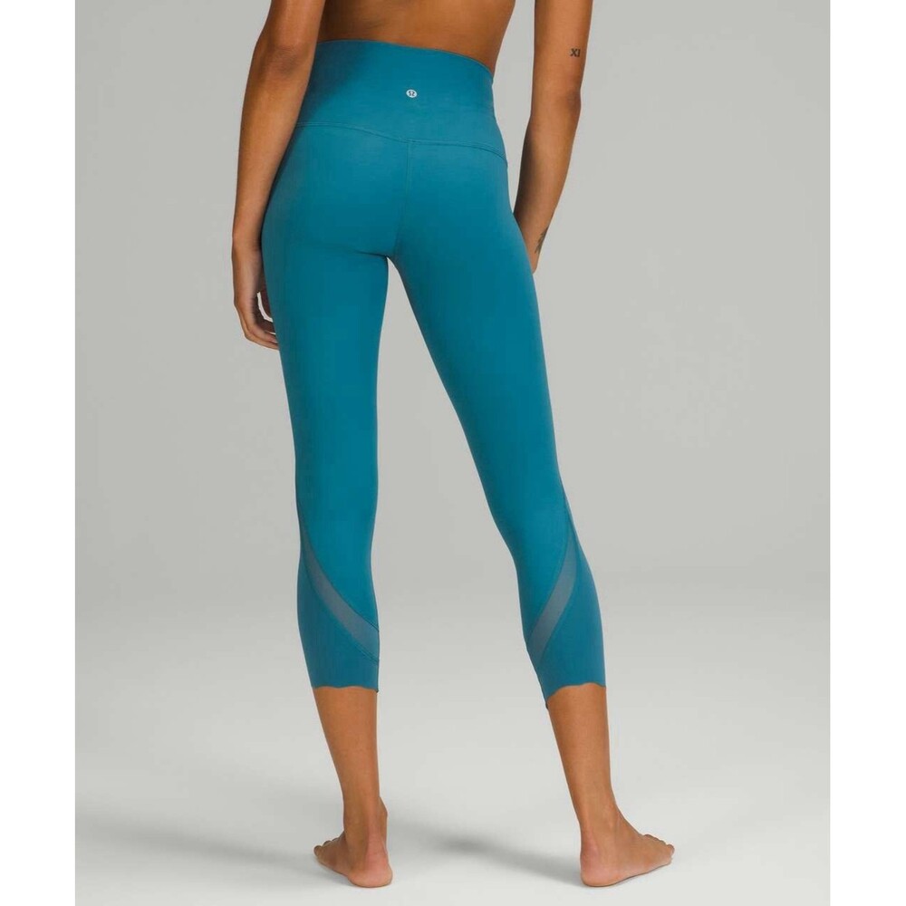 Lululemon Wunder Under Scalloped Hem High-Rise Crop 23 Capture Blue Size 8